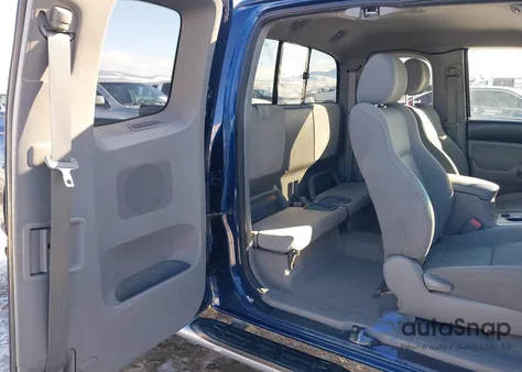 2006 Toyota Tacoma Access Cab из США, поврежденный, VIN 5TEUU42N46Z171025